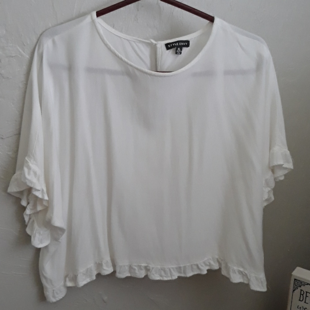 Ladies top. Never worn